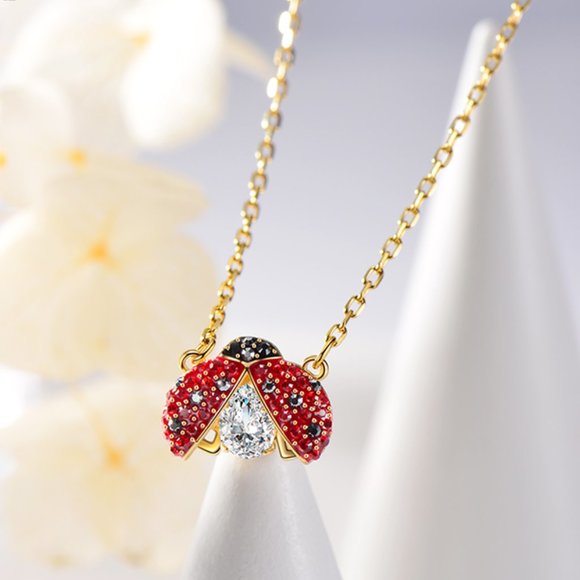 Swarovski's beating heart ladybug necklace pendant is exquisite and sparkles in - Picture 5 of 5